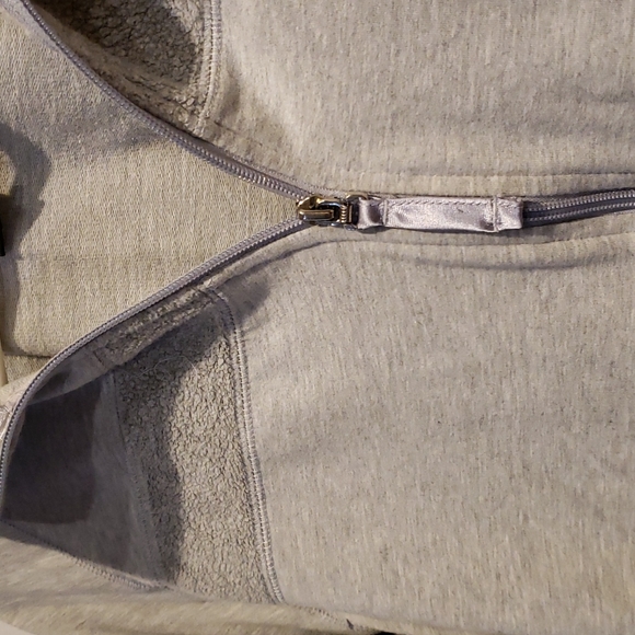 Jacket - Picture 3 of 6